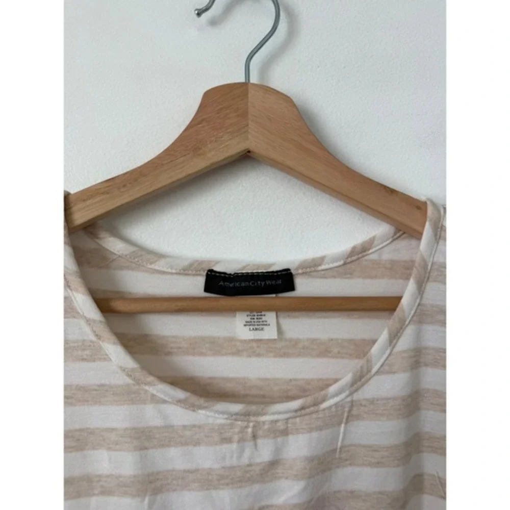 American City Wear Women's Tan and White Striped Short Sleeve Top – Size medium - Picture 2 of 3